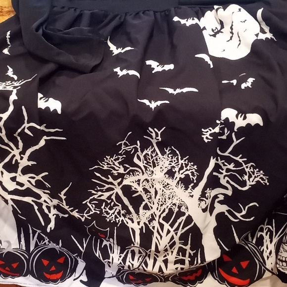 Halloween Day Of The Dead 🦇 And Christmas  Assorted Dress 👗 Lot - Picture 3 of 11